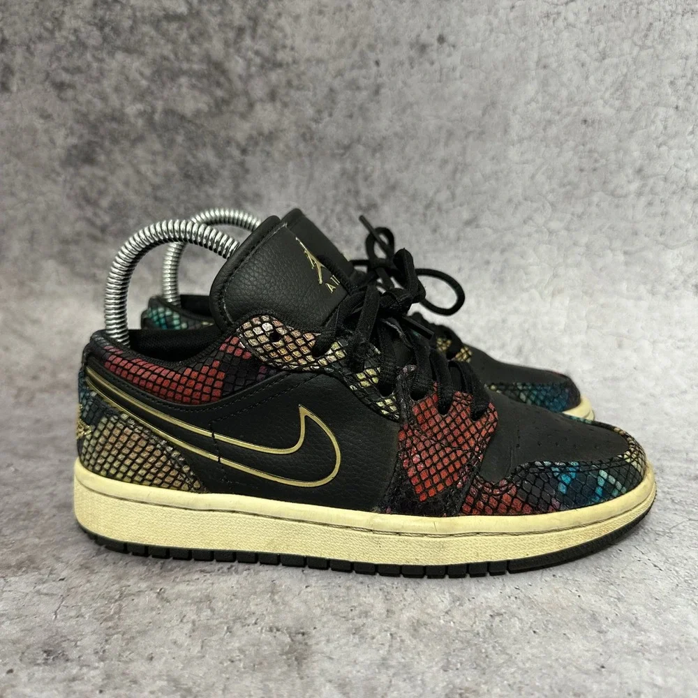 Nike Air Jordan 1 Low SE Kids 5.5 Black Multicolor Snakeskin CW5580-001 Gold